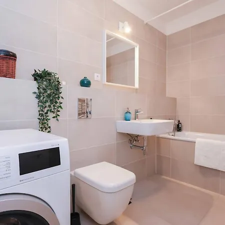 Jegeho Family Escape With Garden And Free Parking Apartmán